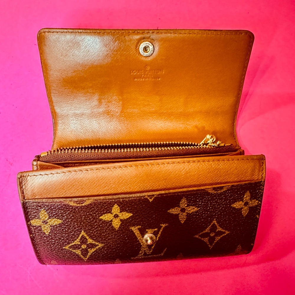 Louis Vuitton Brown and Gold Monogram Wallet - Picture 9 of 14